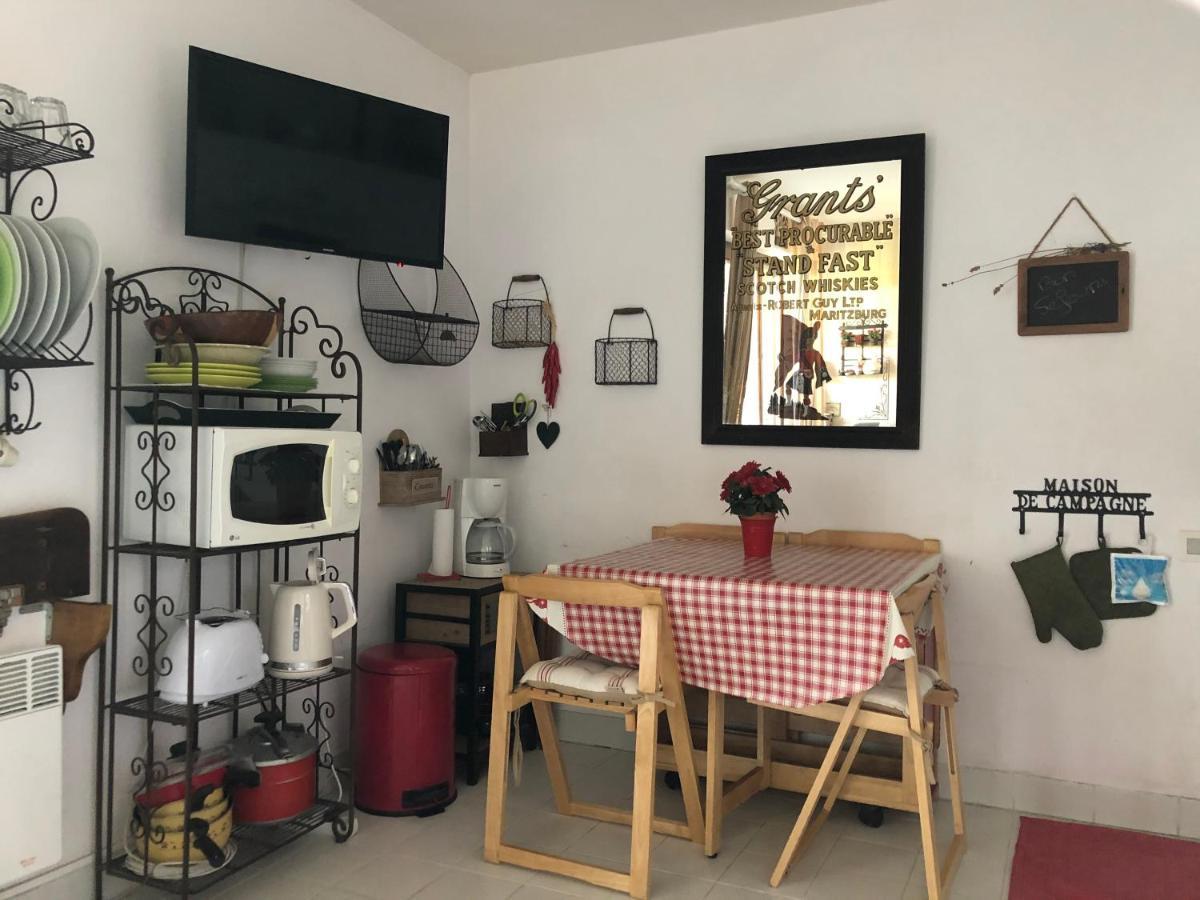 Studio En Rez De Jardin -"Le Petit Nid" A Trouville Exterior foto